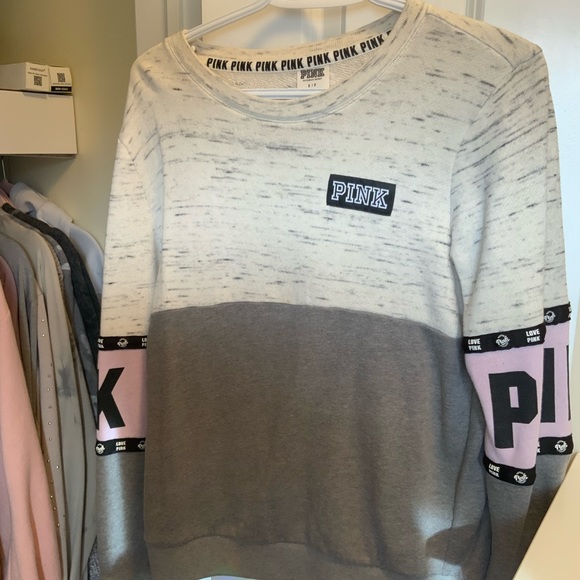 VS Pink crew sweater - Picture 2 of 5